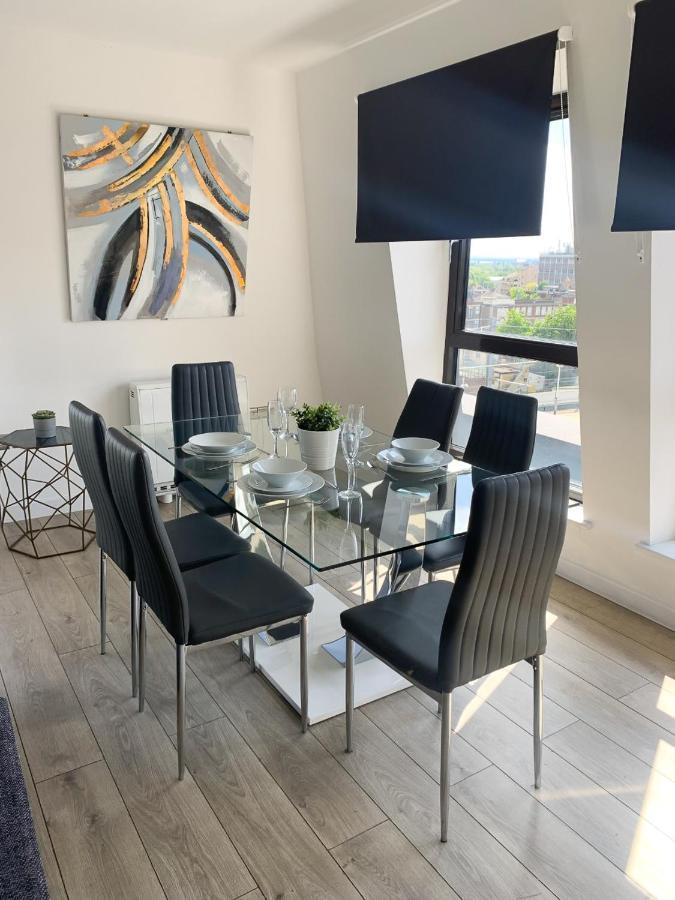 Morland Apartments - Ромфорд Экстерьер фото